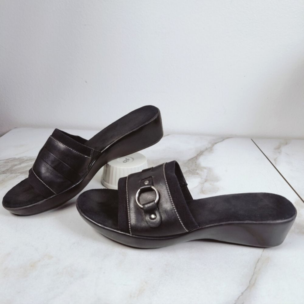 Aerology Black Platform Wedge Slides Sandals with Buckle Detail, Sz 10